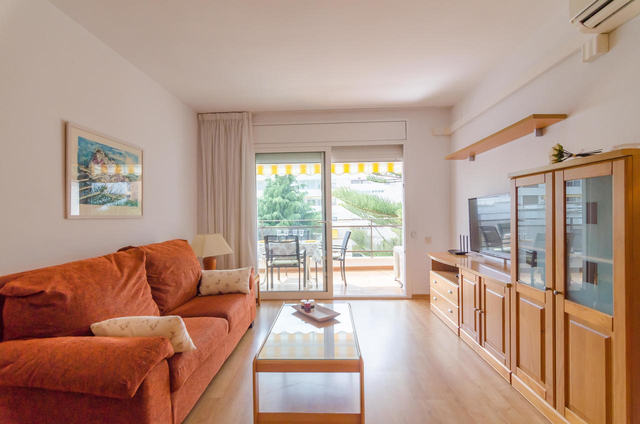 Smartr Lloret De Mar Buitenkant foto