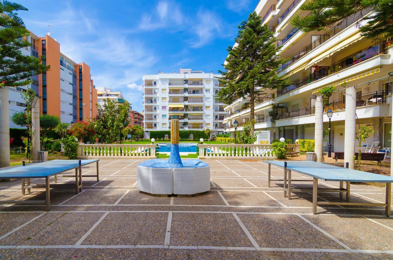 Smartr Lloret De Mar Buitenkant foto