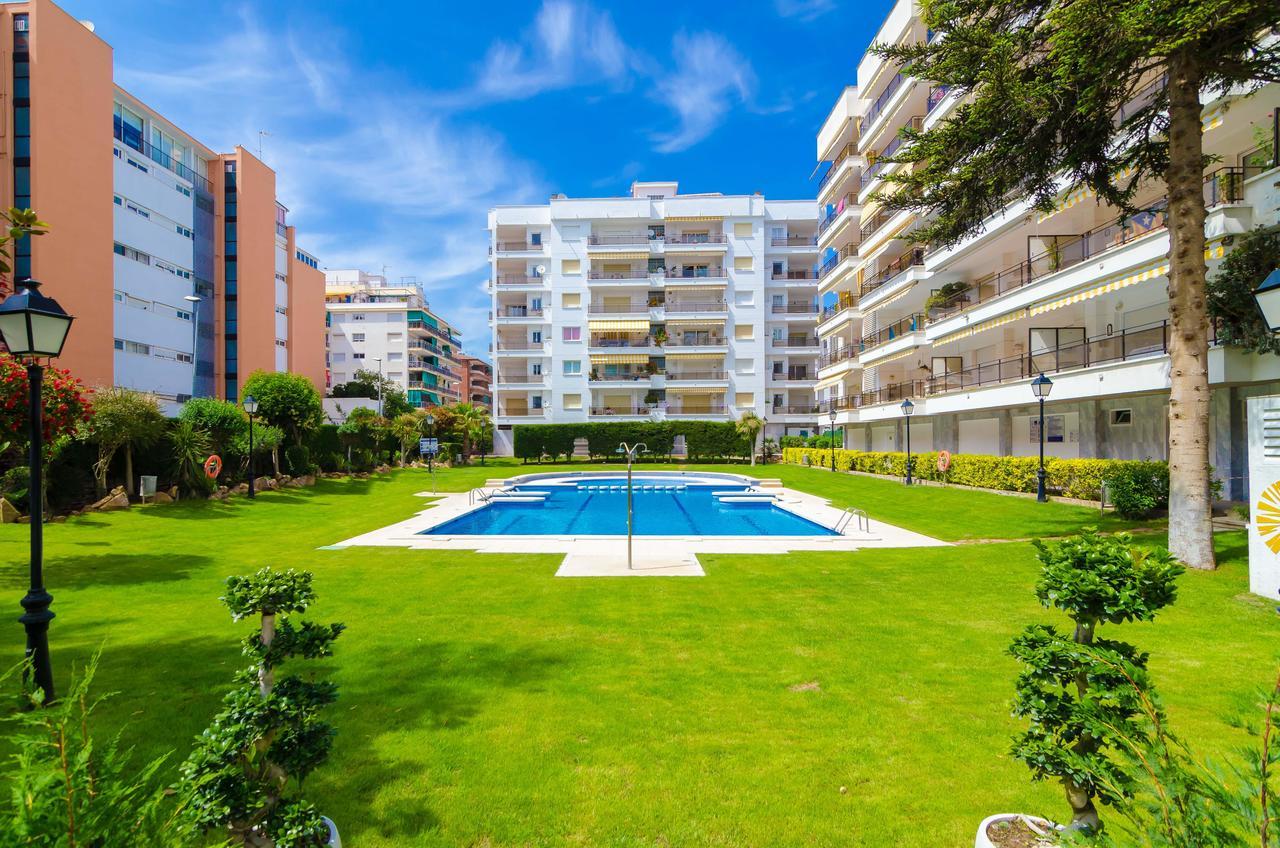 Smartr Lloret De Mar Buitenkant foto
